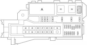 Toyota Hilux - fuse box diagram - engine compartment fuse box