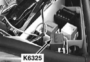 BMW 3 series E46 - fuse box diagram - K6325 reversing light relay (BMS46)