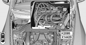 BMW X5 (E70) - fuse box diagram - SCR system load relay (K2085)