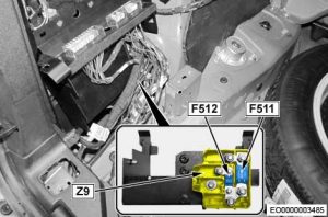 BMW X5 - (F15) - fuse box diagram - luggage compartment fuse holder